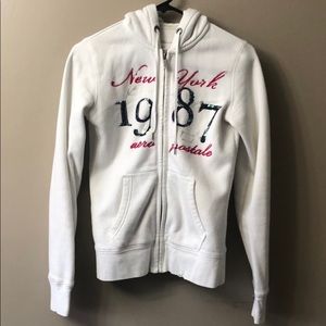 Aeropostale zip up hoodie